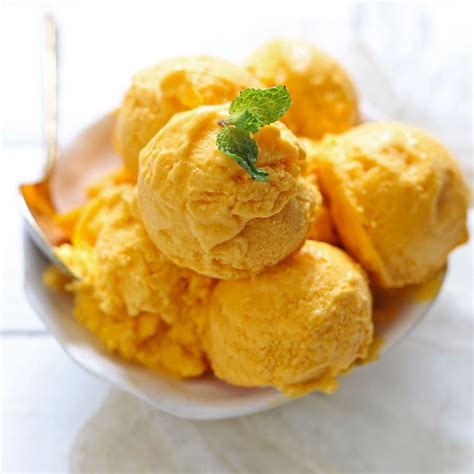 Mango Ice Cream Recipe - Fun FOOD Frolic