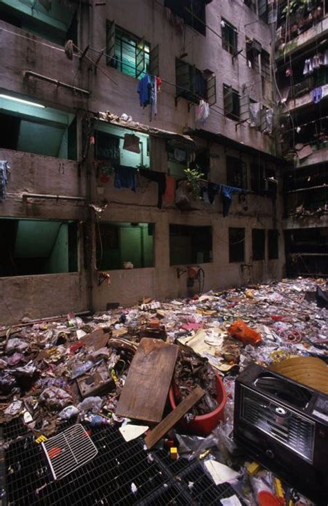 Inside the Kowloon Walled City : r/UrbanHell