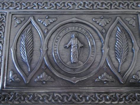 Imágenes del relicario que guardará las reliquias de los mártires - FAMVIN NoticiasES