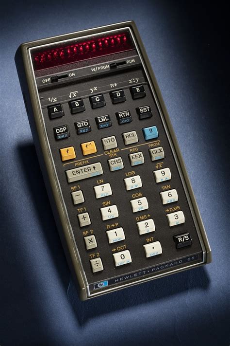 Calculator, Programmable, HP-65 | National Air and Space Museum