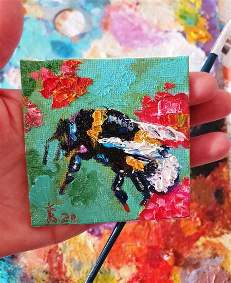 Honey bee oil painting canvas magnet Bumblebee painting magnet | Etsy