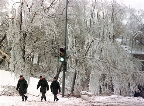 Freezing rain coats much of Quebec in ice – RCI | English