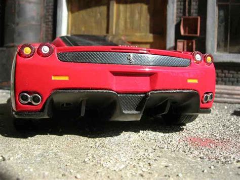 Diecast model cars Ferrari Enzo 1/18 Hot Wheels red - Alldiecast.co.uk