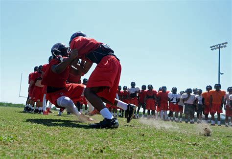 Only 4 local teams opt for spring football practice