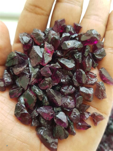 Natural Garnet Rough Gemstone/Red Garnet Crystal/Polish Garnet | Etsy