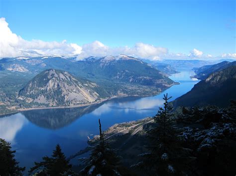 The Columbia River is the largest river in the Pacific Northwest region of North America. The ...