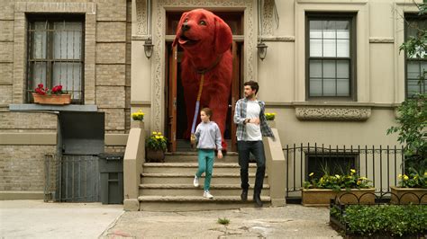 'Clifford the Big Red Dog' live action movie trailer terrifies Twitter