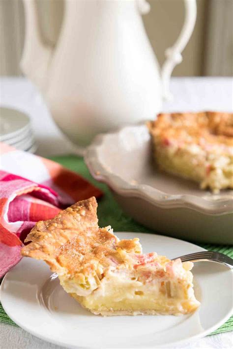 Easy Rhubarb Custard Pie – Art of Natural Living