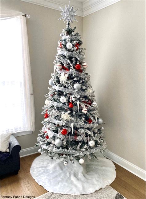 White tree skirt, Christmas tree skirt, white faux fur tree skirt, fur ...