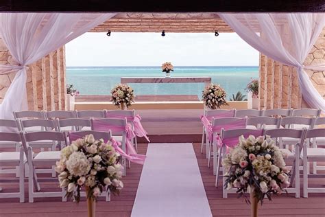 Royalton Riviera Cancun Sky Terrace Wedding - Adriana Weddings | Sky terrace wedding, Royalton ...