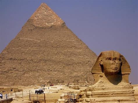 Pyramid of Khafre Historical Facts and Pictures | The History Hub