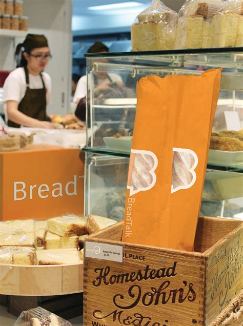 BreadTalk logo :: Behance