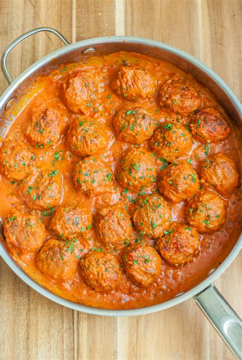 Russian Meatballs (Tefteli) - GastroSenses