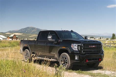 In Pictures: 2020 GMC Sierra 2500HD Denali & AT4 | First Drive Review