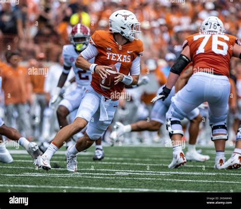 September 10, 2022. QB Hudson Card #1 of the Texas Longhorns in action ...