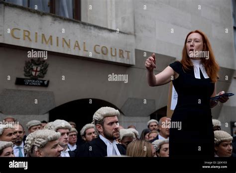 Junior barrister salary hi-res stock photography and images - Alamy