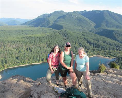 Day Hike - Rattlesnake Ledge — The Mountaineers