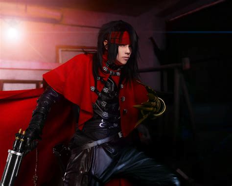 FF7 - Vincent Valentine cosplay by Akitozz6 on DeviantArt