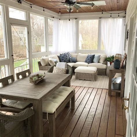 Pin by Елена on Дом, милый дом! | Sunroom decorating, Porch furniture, Screened porch decorating