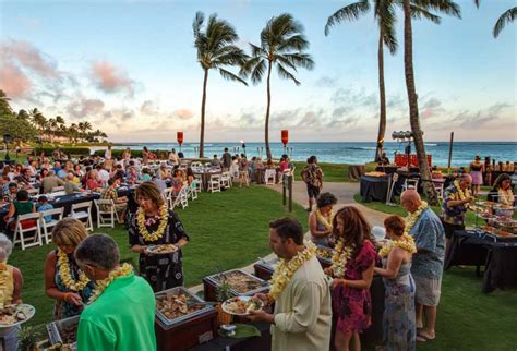 Oceanfront Luau and Dinner Show | Kauai.com