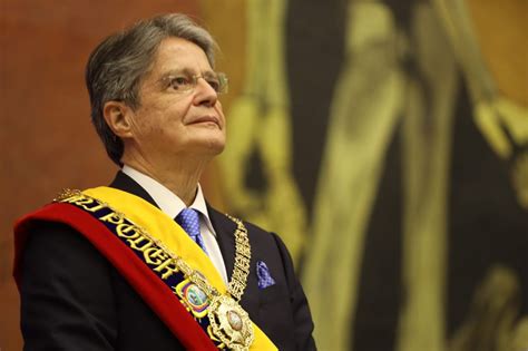 Guillermo Lasso asumió la presidencia de Ecuador con la promesa de ...