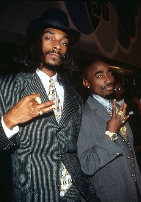 Snoop and Tupac threw up their West Coast hand signs on Sept. | Blast From the Past: 53 ...