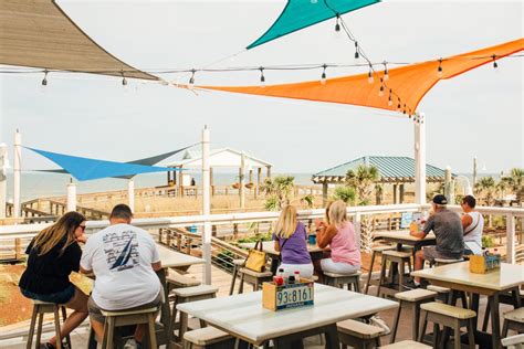 Carolina Beach Breweries & Cocktails | Restaurants & Taprooms