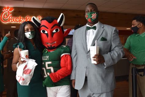 MVSU holds Grand Opening, Ribbon-cutting for Chick-Fil-A | Mississippi ...