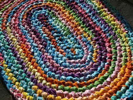 The Best Size Crochet Hook for Rag Rugs | eHow | Crochet rag rug, Rag rug, Braided rugs