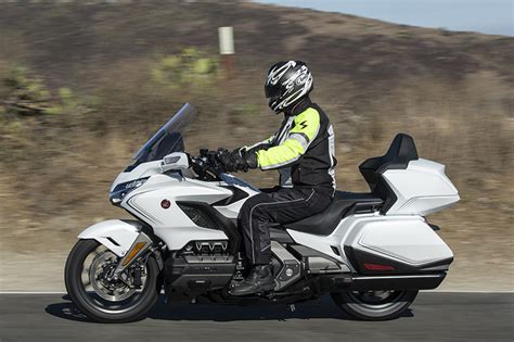 2020 Honda Gold Wing Tour | Tour Test Review | Rider Magazine