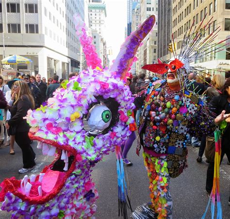 Big Apple Secrets: New York's 2014 Easter parade