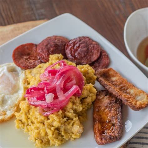 Dominican Mangú Tres Golpes | Dominicano recipes, Recipes, Food