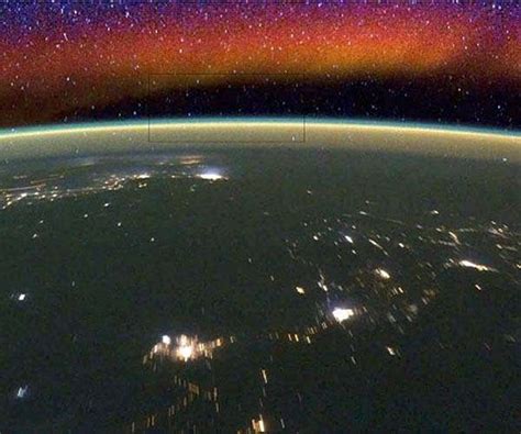 NASA watches airglow, the colors of the upper atmospheric winds