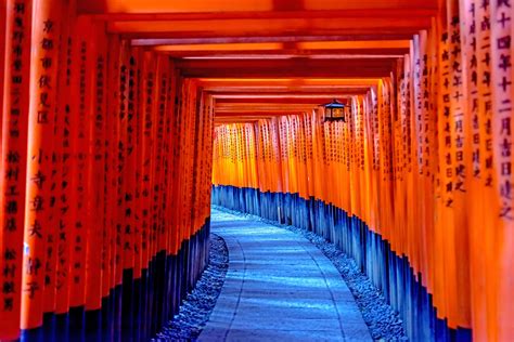 Red Torii gates in Fushimi Inari shrine, Kyoto Japan 2014 2653224 Stock Photo at Vecteezy