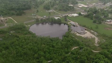 Daisetta, Texas sinkhole update | City officials say it's growing ...