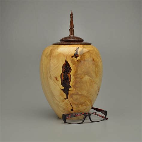 Artistic Wood Urns – Unique Cremation Urns, Wood Urns, Hand Turned Works of Art