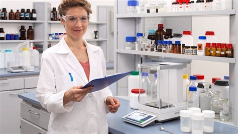 5 Tools Pharmacy Techs Use for Lab Training | PharmacyTechnicianSalary411