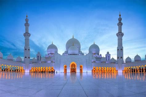 The World's Most Famous and Amazing Mosques | Al Bawaba