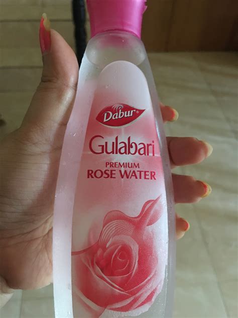 Dabur Gulabari Premium Rose Water Reviews, Ingredients, Benefits, How To Use, Price