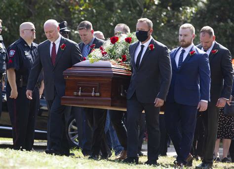 Hundreds attend funeral procession for Mayor Toby Powell through downtown Conroe