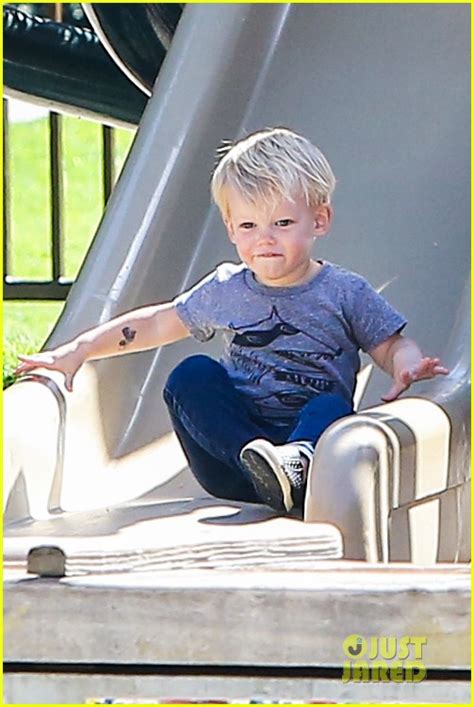 Hilary Duff: Mike Comrie Slides with Luca!: Photo 2970396 | Celebrity Babies, Hilary Duff, Mike ...