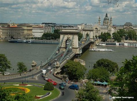 Parliament & Budapest City Tour | HAPPYtoVISIT.com