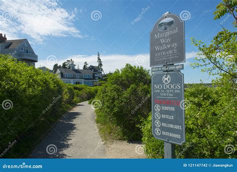 Marginal Way Entrance in Ogunquit, ME, USA Editorial Photography - Image of harbor, maritime ...