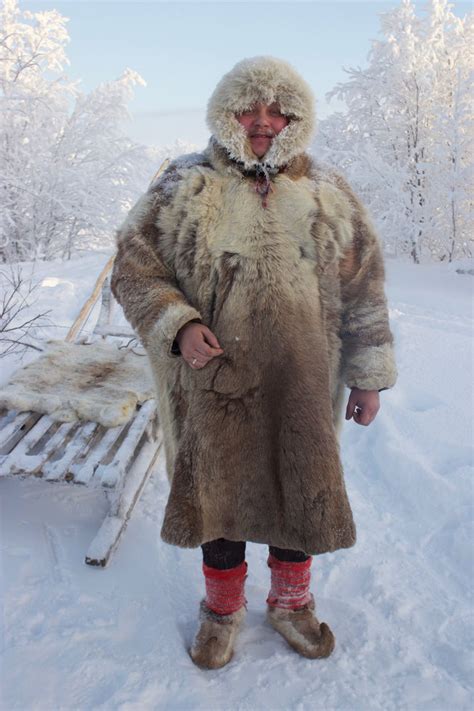 How to dress for a Sami & Reindeer experience in winter?