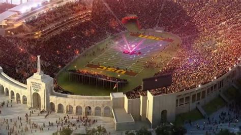 USC rolls out plan for Coliseum reseating and PSL-style fees - Los ...