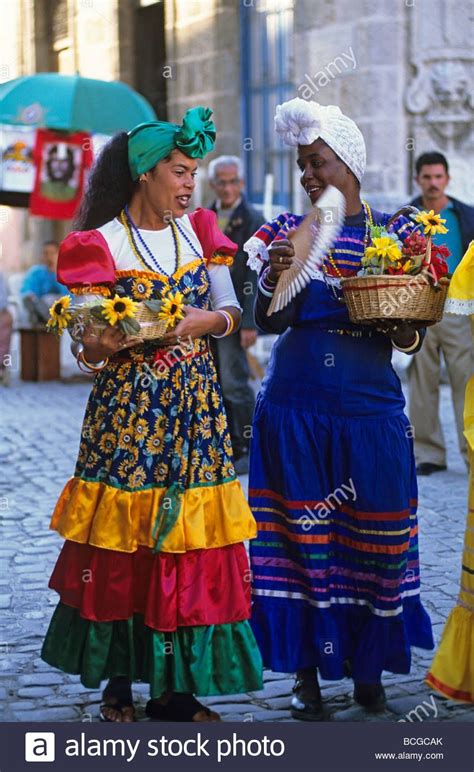 Image result for cuban dancer costume | Caribbean fashion, Cuban women ...