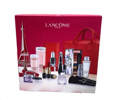 Lancome Christmas Gift Set, Beauty & Personal Care, Face, Face Care on Carousell