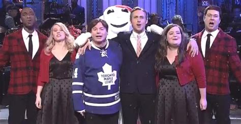 Ryan Gosling Is Joined By Mike Myers During His ‘SNL’ Monologue – Watch ...