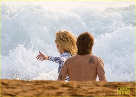 Photo: keith urban shirtless tattoos nicole kidman beach 30 | Photo ...