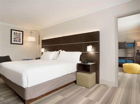 Hotel in Allen, TX | Holiday Inn Express & Suites Dallas NE - Allen